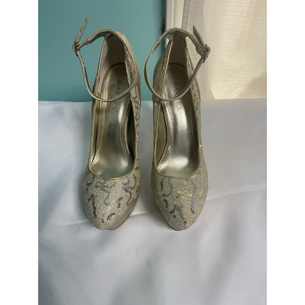 Baker heels Karrie Gold/Glitter Size 7.5 BinC